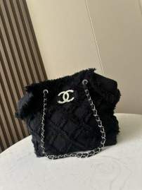 Picture of Chanel Handbags _SKUfw239870293fw